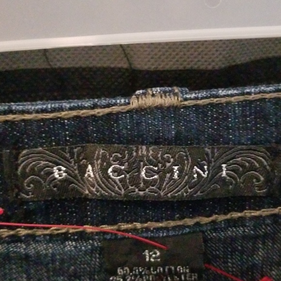 Baccini Straight Leg Blue Jean's (12) - Picture 5 of 6